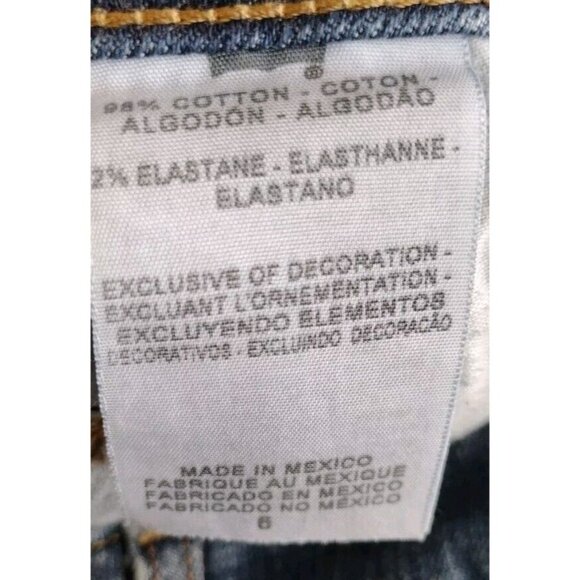 Levis Jeans Womens 6 Slender Straight 526th Pockets Dual Button - Picture 4 of 16